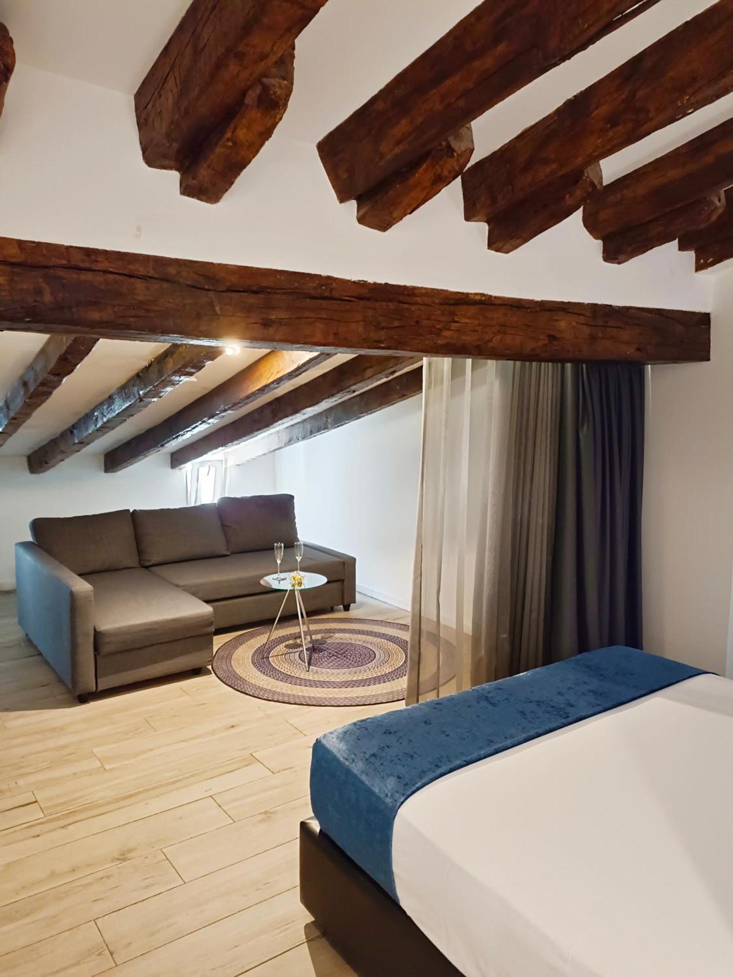 Hotel El Siglo Валенсия Екстериор снимка