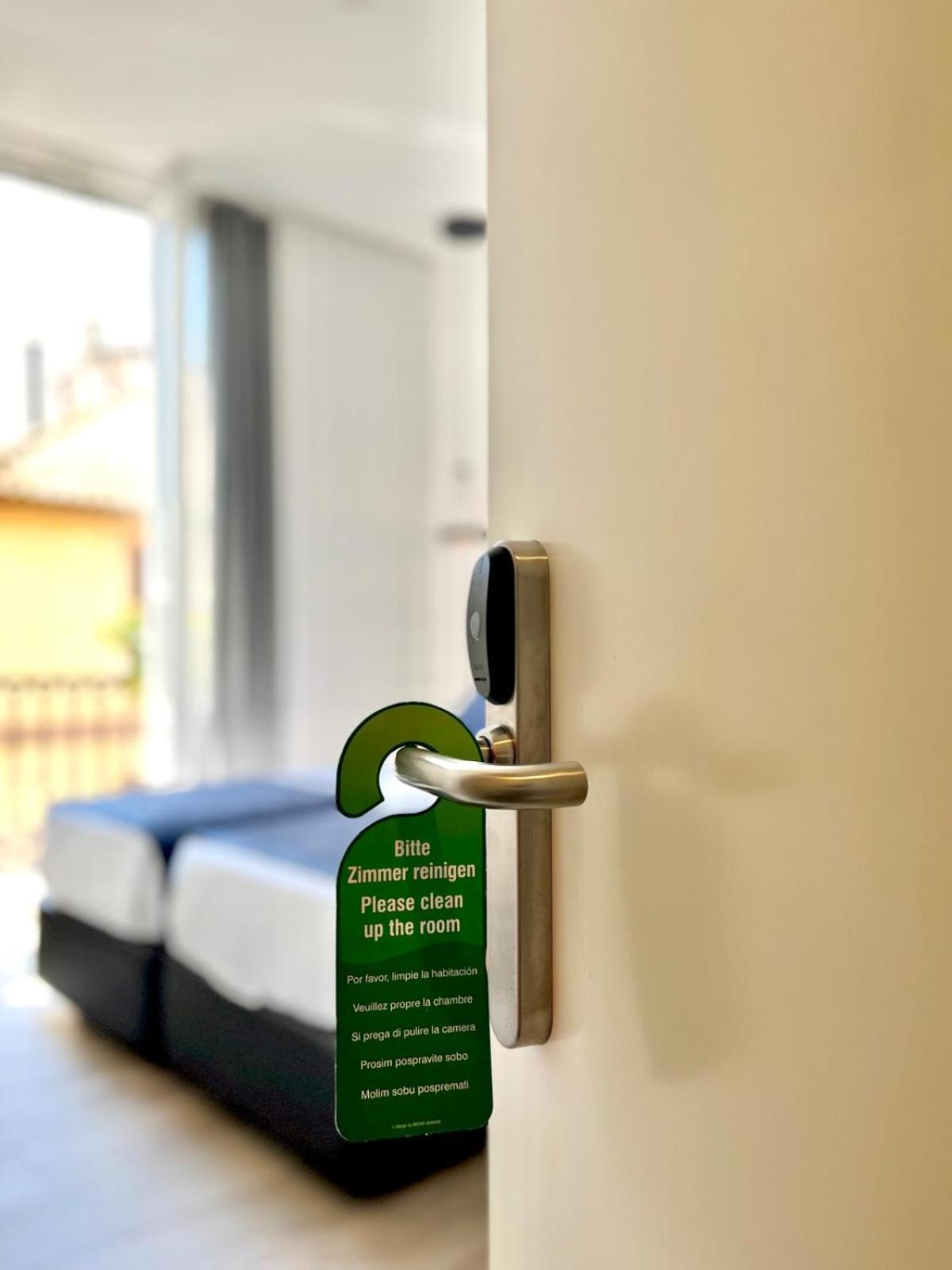 Hotel El Siglo Валенсия Екстериор снимка