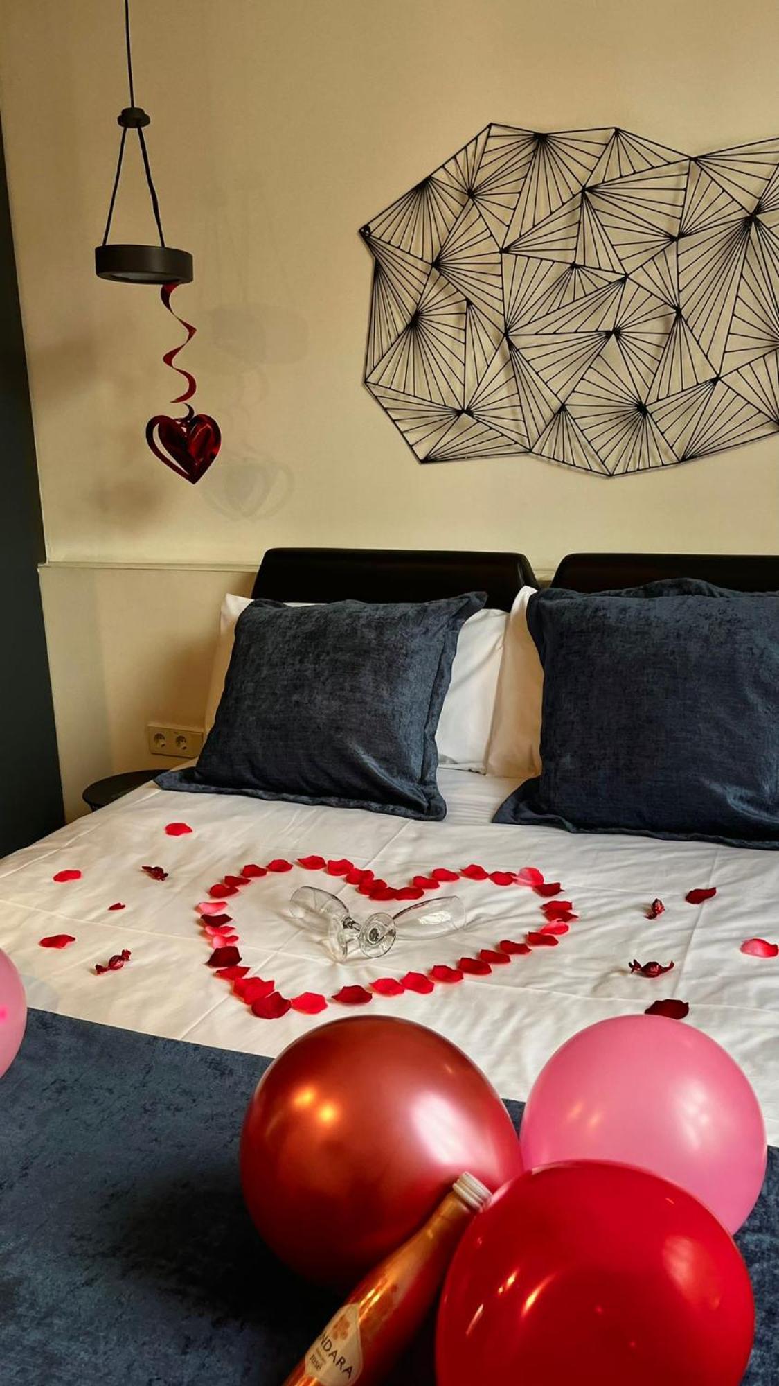 Hotel El Siglo Валенсия Екстериор снимка
